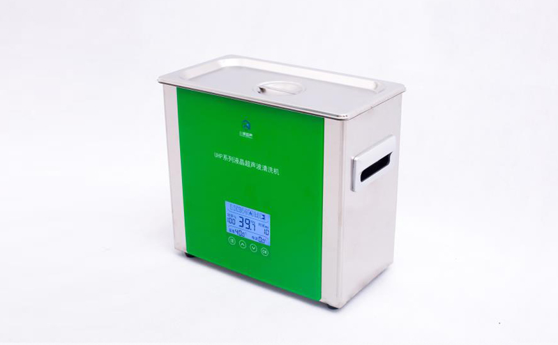 小型超聲波清洗設(shè)備能完成對(duì)于鉆石或珠寶等首飾品的清洗任務(wù)嗎？